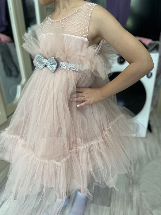 Платье в отличном состоянии