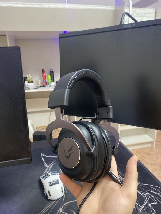 Продам наушники