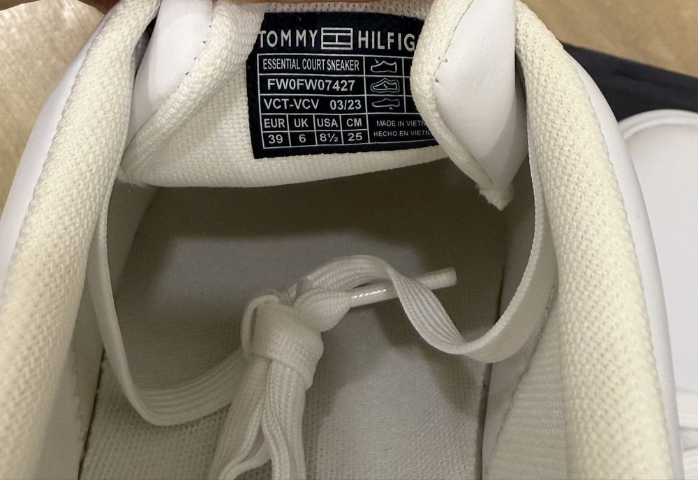 Кеды, кроссовки Tommy Hilfiger