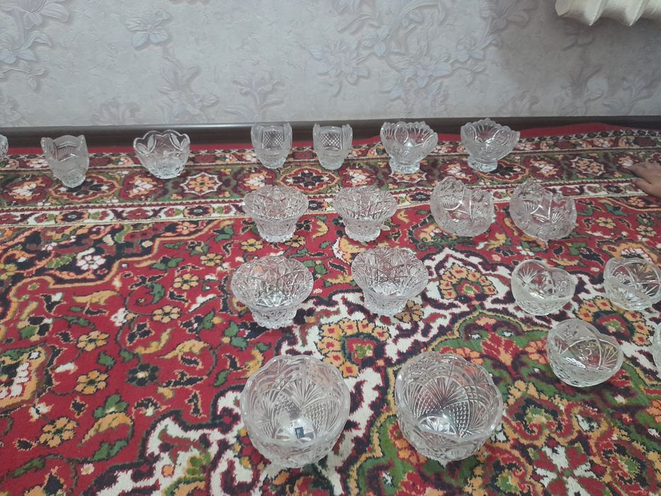 Хрустальные вазы