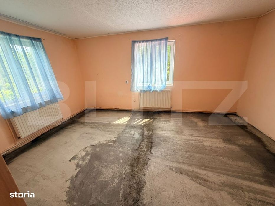 Casa de vanzare, 220 mp, teren 2.000 mp, zona Predelut