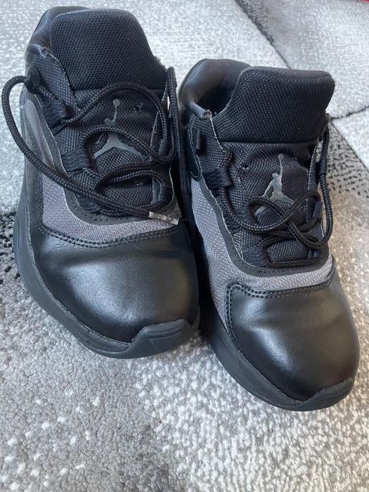 Adidasi jordan 36