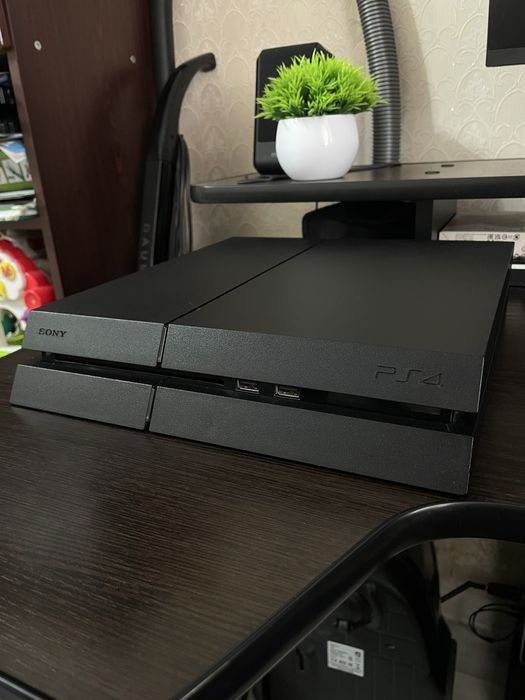 PlayStation 4 с подпиской Extra 500gb