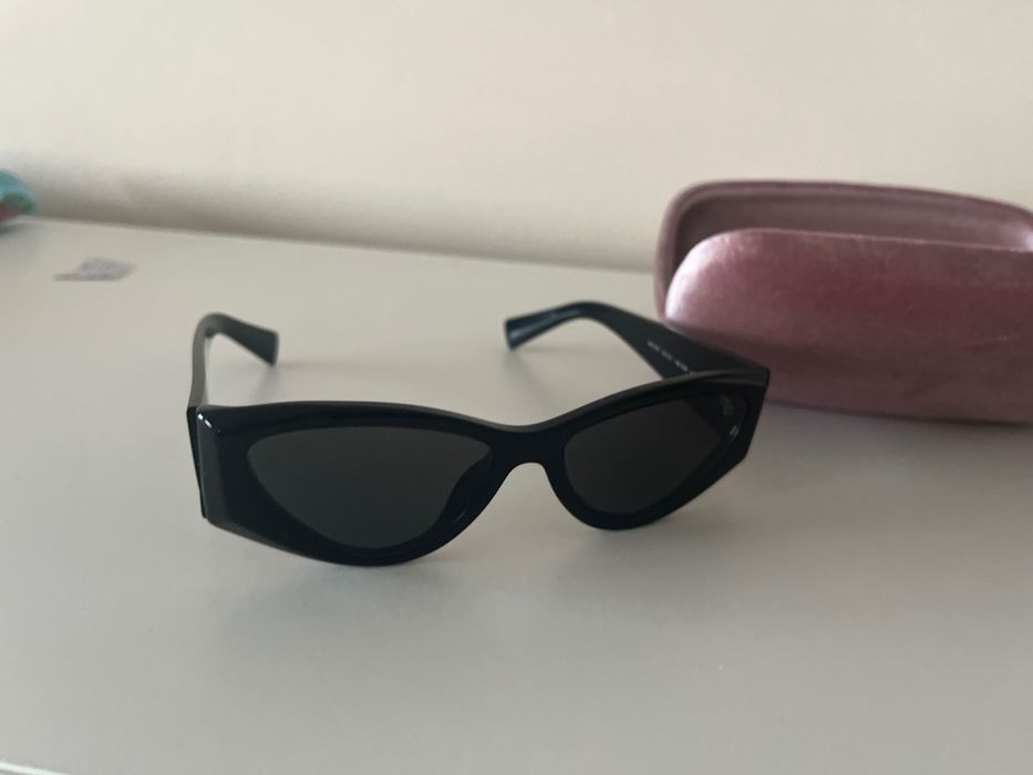 Слънчеви очила MIU MIU