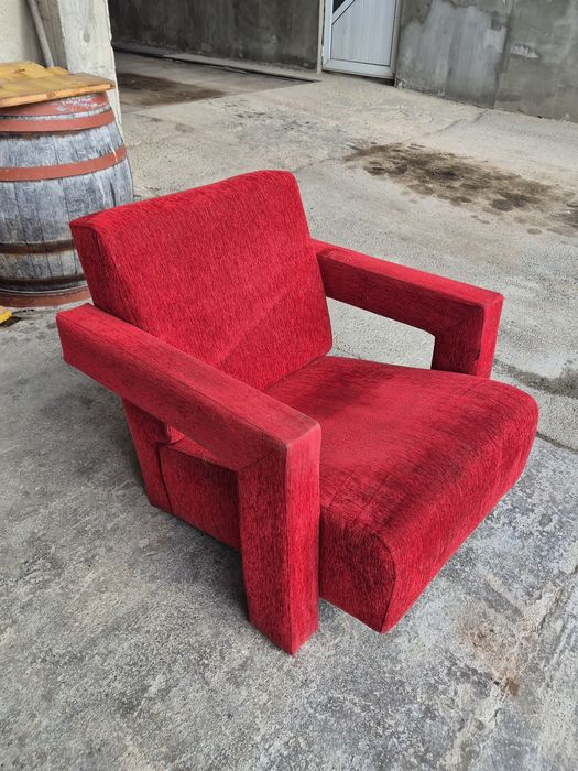 Стол тип кресло червен
