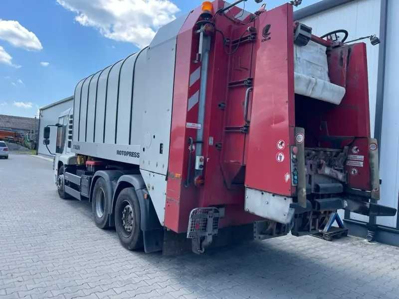 Autoutilitară Gunoieră MAN 235