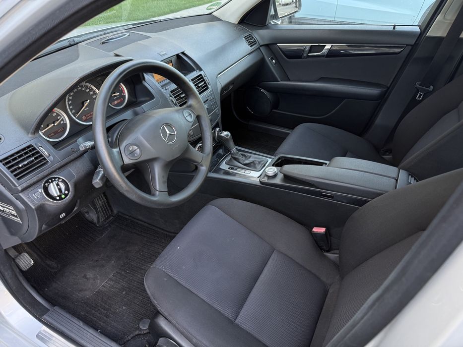 Mercedes-Benz C220  170 de cai Automat