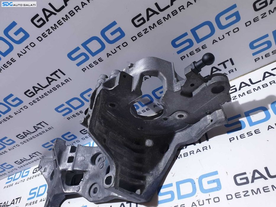 Suport Alternator Accesorii Motor Skoda Octavia 3 1.6 CRKA CLHA CXXA CXXB DDYB DDYA DGTE 2013 - 2017 Cod 04L903143B [S0353]