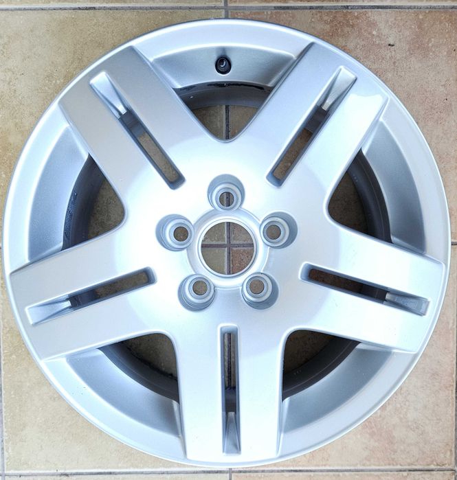 Jante aliaj VW Golf IV 15" originale - stare impecabila
