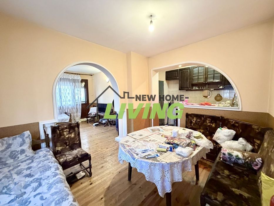 Продава се Етаж от къща в Пловдив, Гагарин - 95 кв.м за 805 €/кв.м - Снимка #2