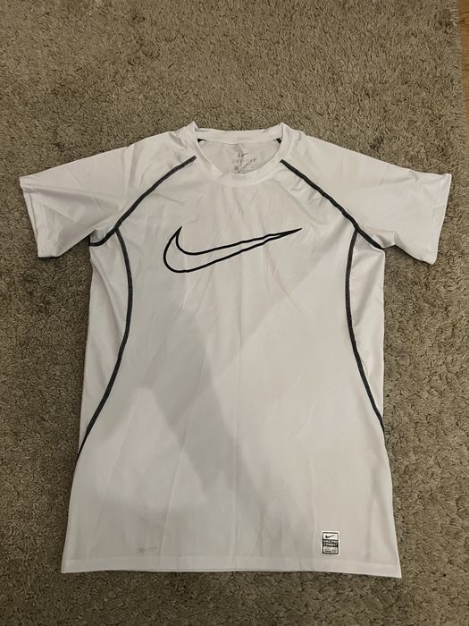 Tricou nike compresie