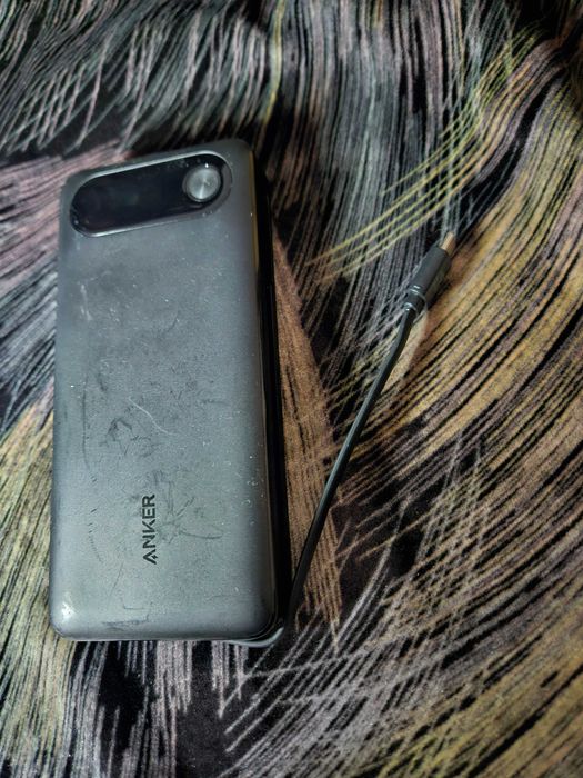 Powerbank Anker Powercore 20000 mAh+Baseus Blade
