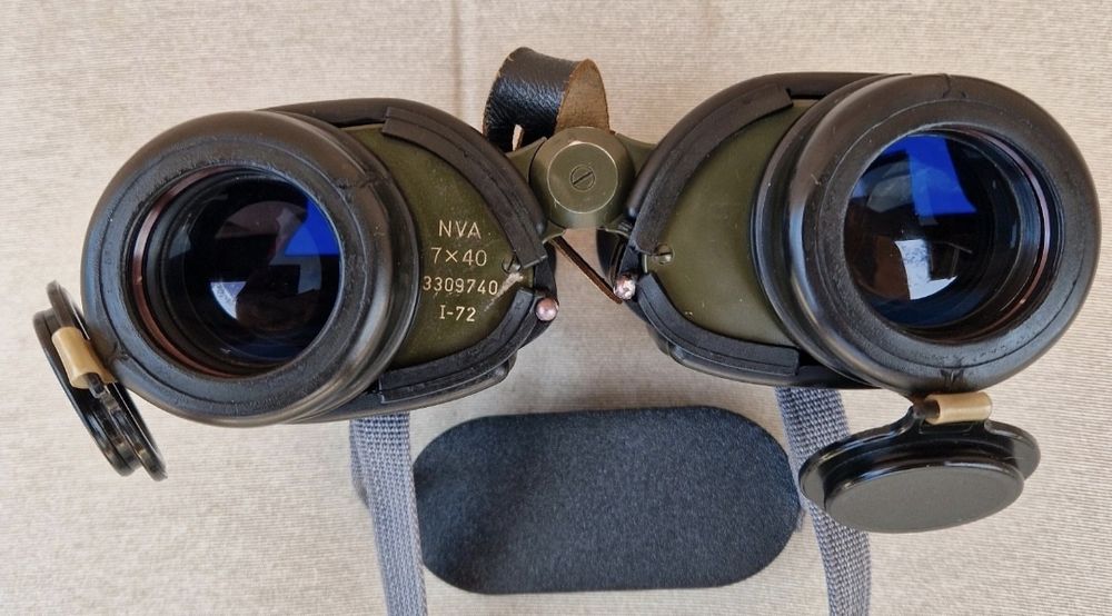 Binoclu militar german Zeiss DF 7x40 NVA