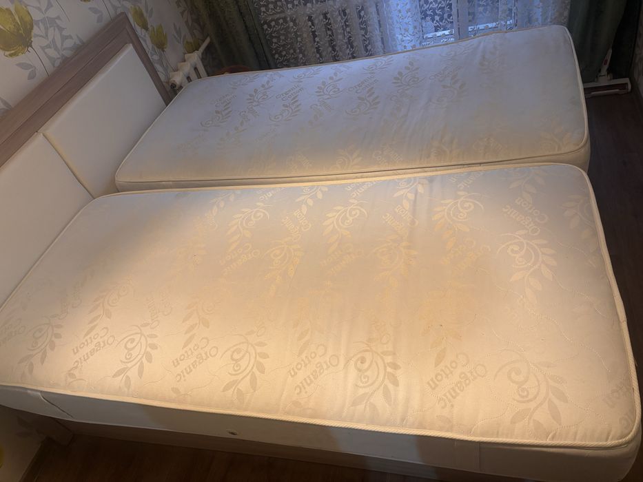 Продам 2 матраса