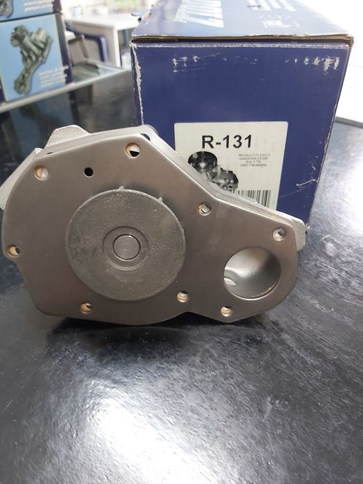 Воднa помпa за Рено