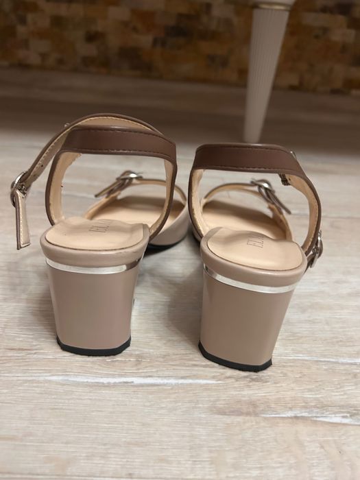 Естествена кожа сандали Eliza