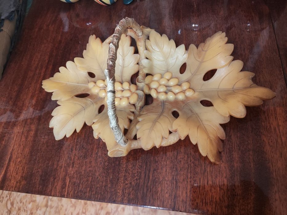 конфетница и фруктовница