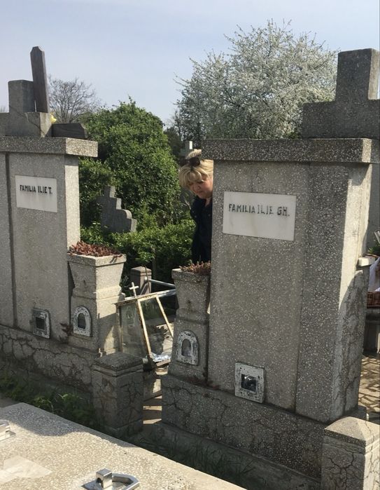 Vand Loc de Veci Cimitirul Eternitatea Galati