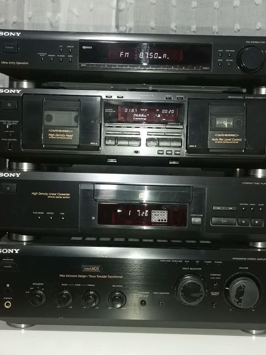 Pioneer și Sony sistem