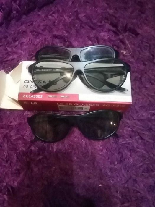 Пульты разные и 3D очки LG