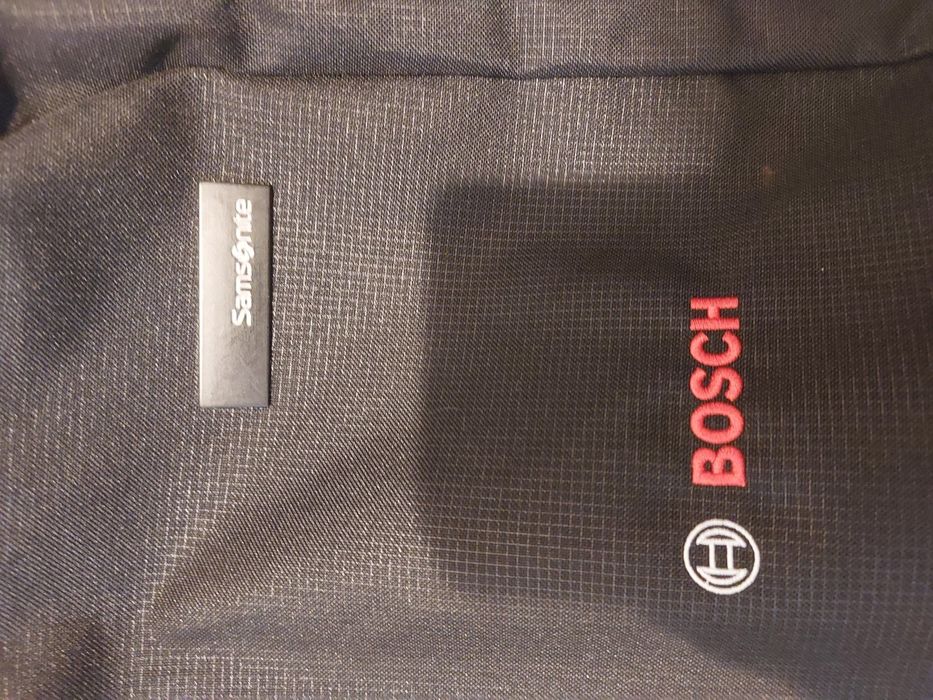rucsac Samsonite cu logo Bosch si husa anti- ploaie