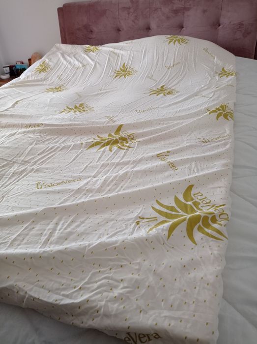 Topper Dormeo AloeVera cu memorie 180x133x3 cm