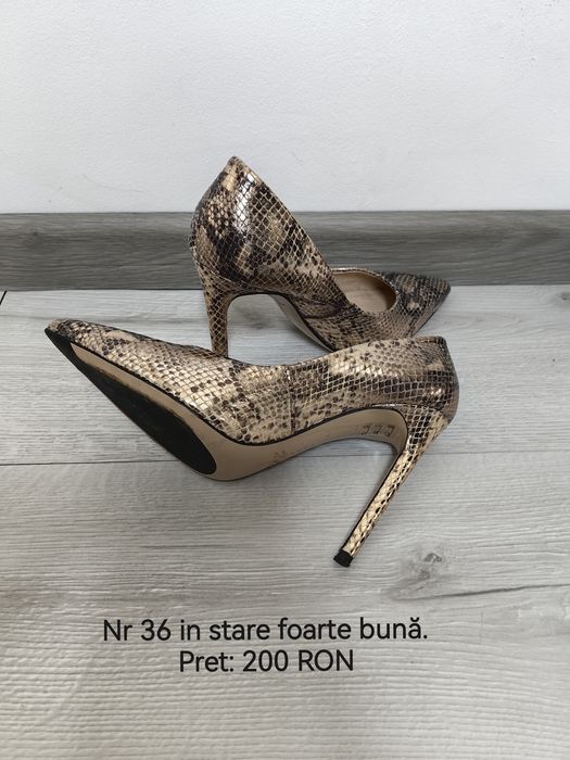 Pantofi/ sandale