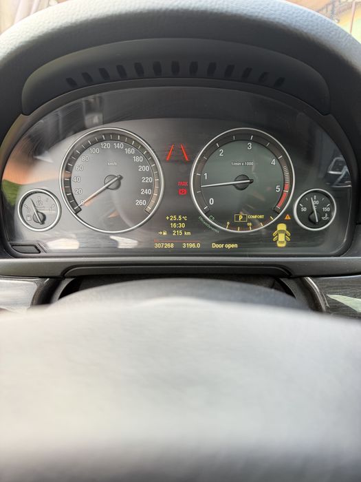 Vând BMW 530 D f10