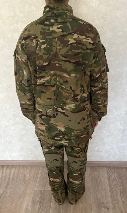 Комуфляжная форма 10.000тг.