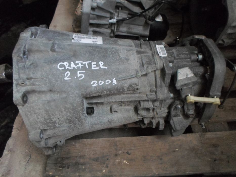 Cutie viteze crafter 2.5 euro 4 dezmembrari autoutilitare