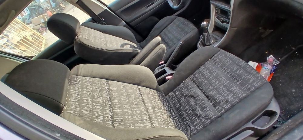 Peugeot 307 1.6i  109hp 2005