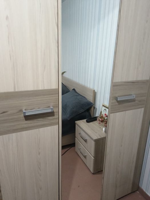 Продам Спальный Гарнитур