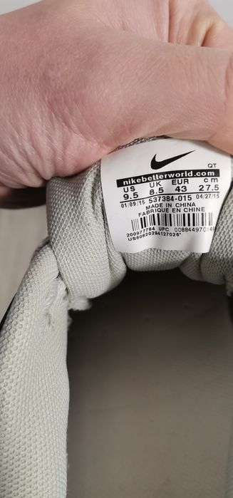 Nike Air Max folositi