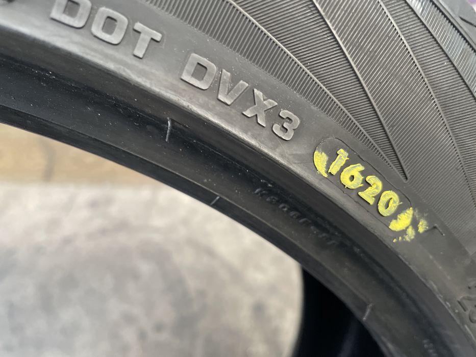 255/40/20 Verdestain