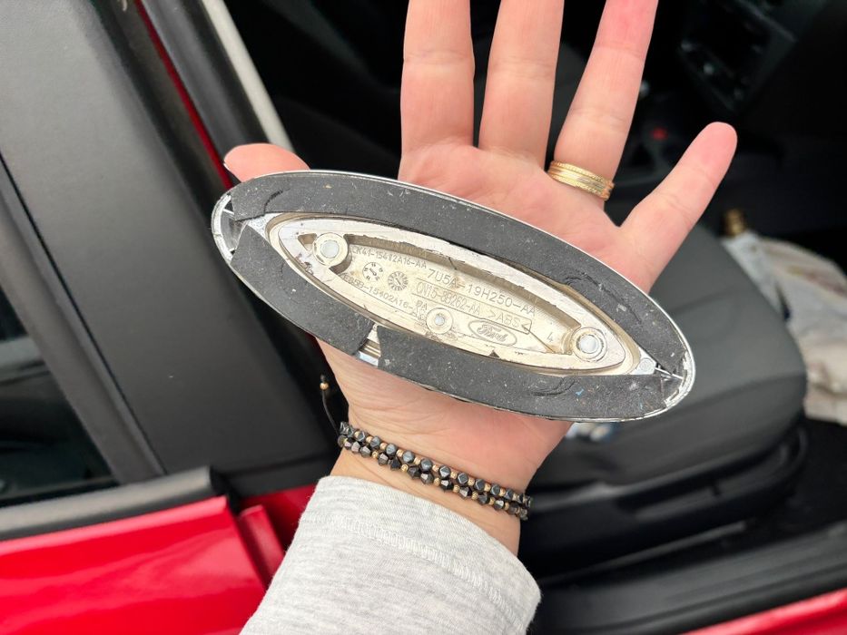 Vand emblema Ford Mondeo mk4 originala
