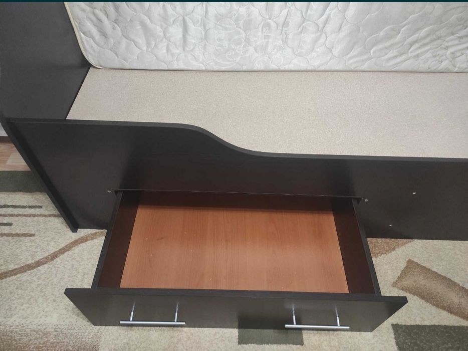 Детская кровать из ЛДСП 1,8*0,75