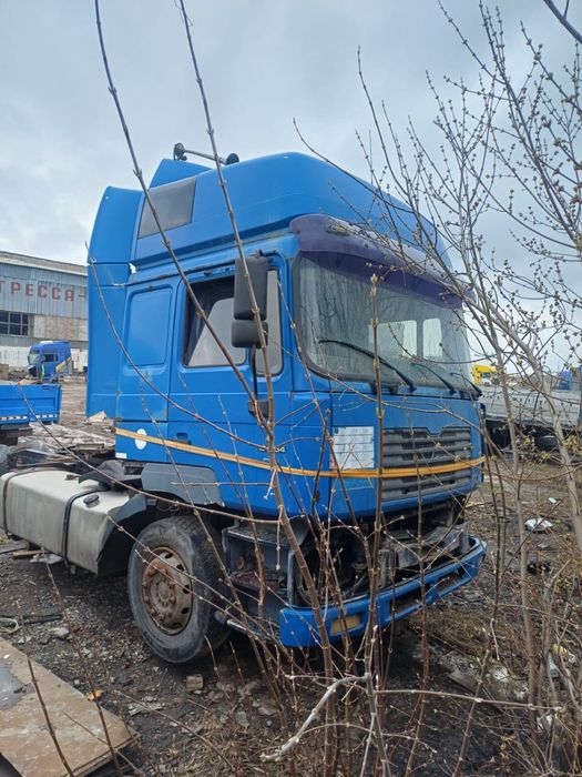 Продам длинномер тягач MAN F2000