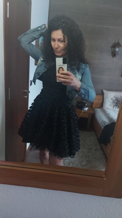 Официална рокля в розово и черно