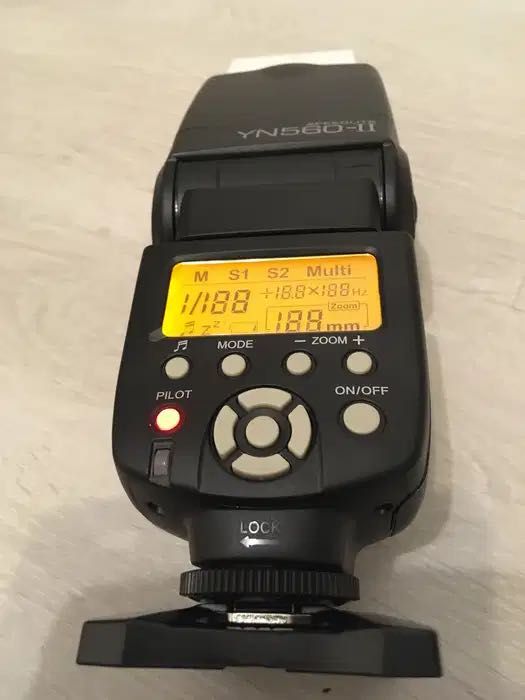 Vind Blit Yongnuo 560-|| compatibil pt.Camere Dslr și Mirrorles.