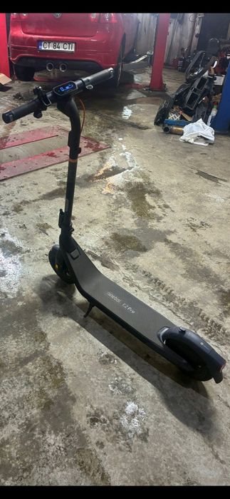 Trotineta electrica Ninebot KickScooter E2 Pro