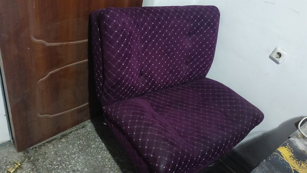 Продам диван и 2 кресла