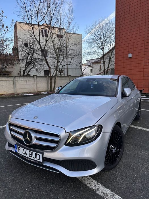 Mercedes-Benz E Mercedes-Benz E250