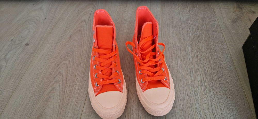 Дамски кецове Converse