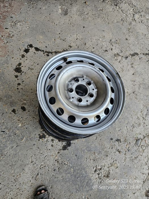 Mers vito diska sotiladi