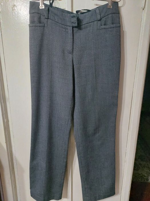 Продаются брюки женские