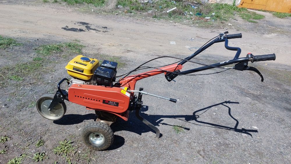 Культиватор P.I.T. мотоблок