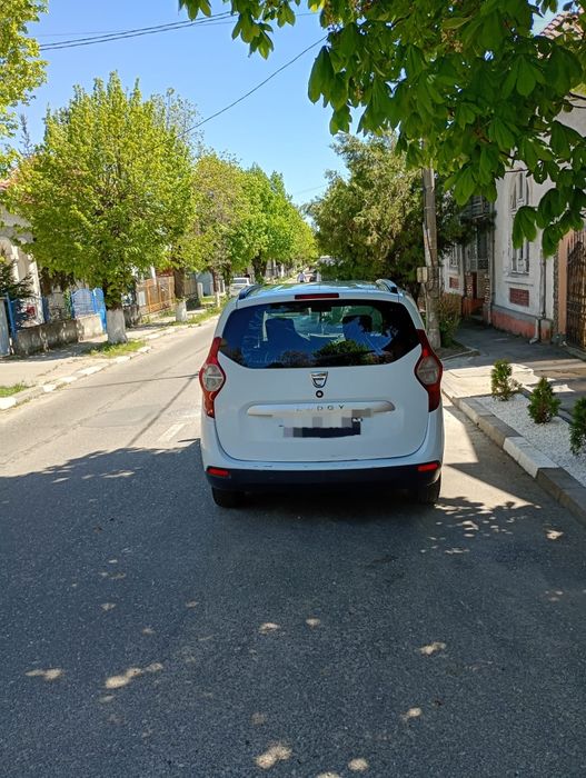 Vând Dacia lodgy 1.5 euro6 2016