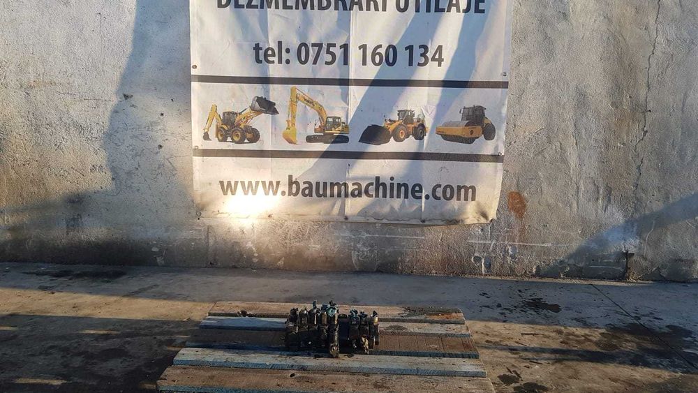 Distribuitor hidraulic stivuitor telescopic JCB 527-13 , 522-17