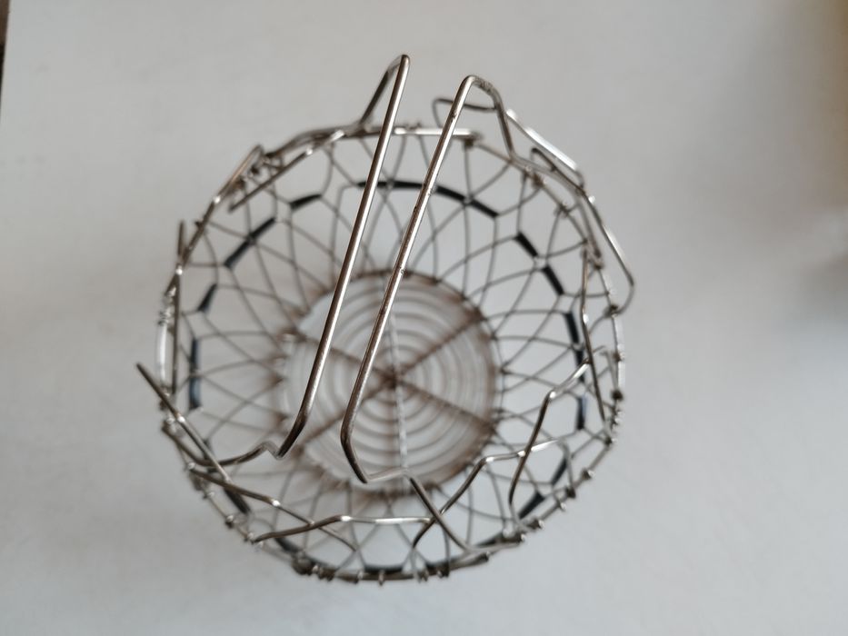 Стара метална кошница за яйца, Стара ножица, тока