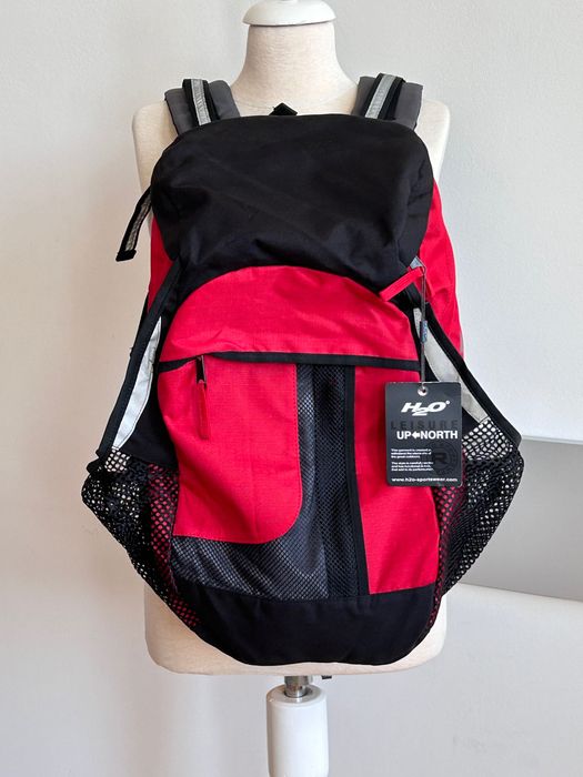 H2O нова туристическа /спортна раница